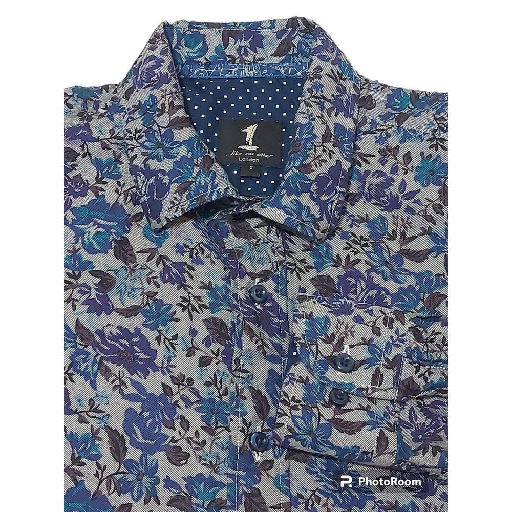 1 LIKE NO OTHER In Limited Edition 100%‎ Cotton Contrasting Trim Shirts Size S